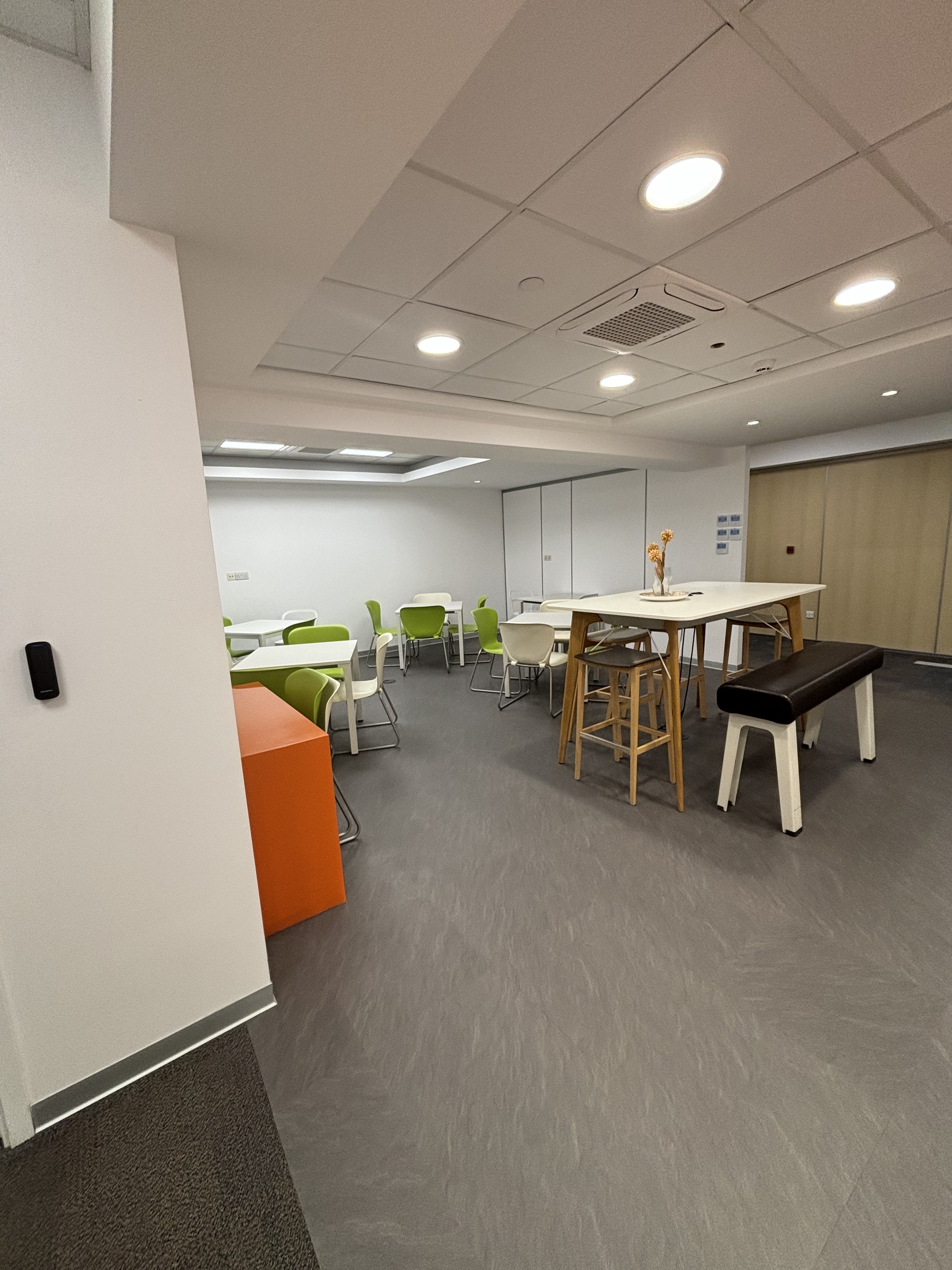 Office in Agia Triada, Limassol photo 8