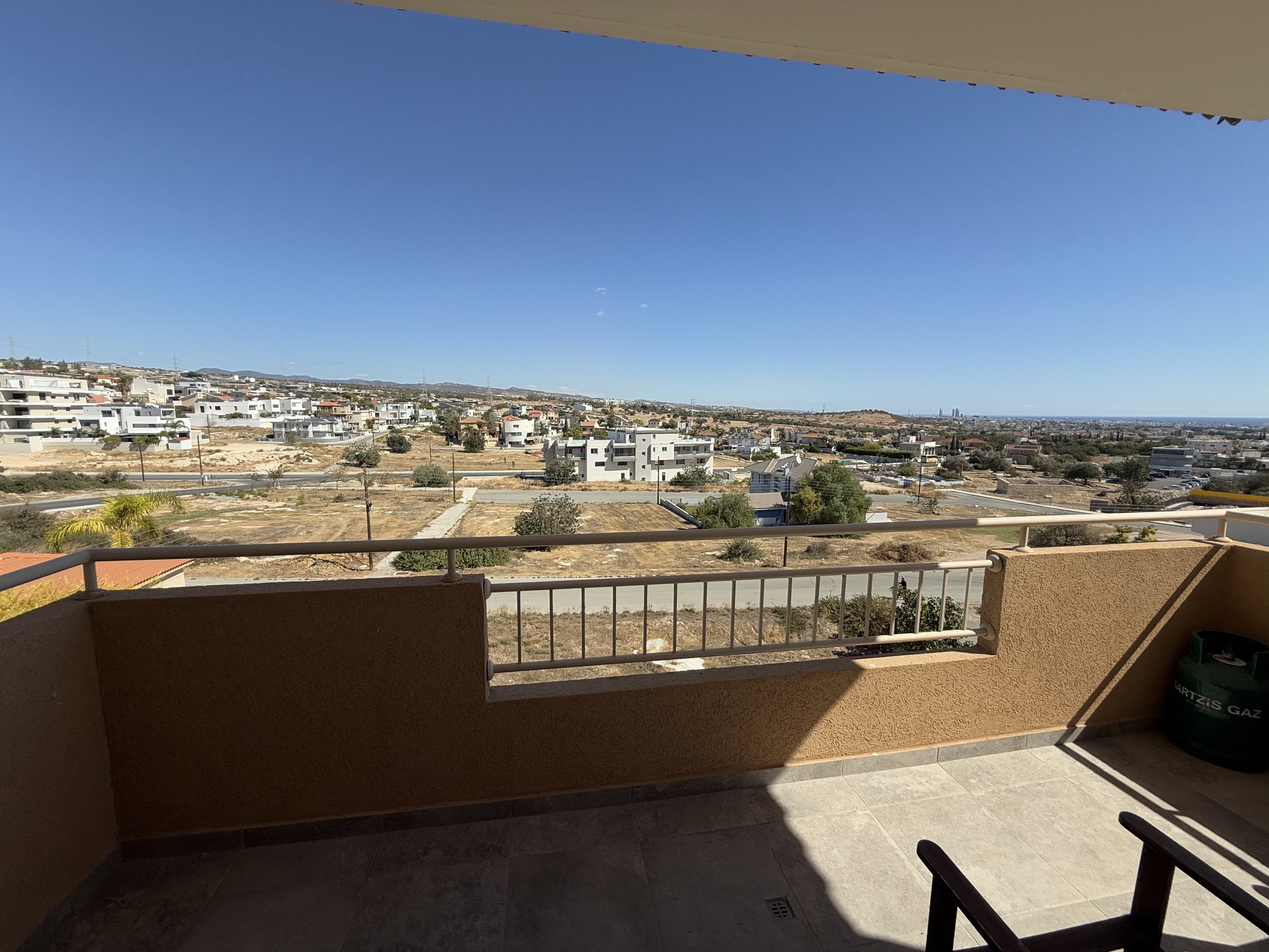 2 BR Apartment in Ypsonas, Limassol photo 10