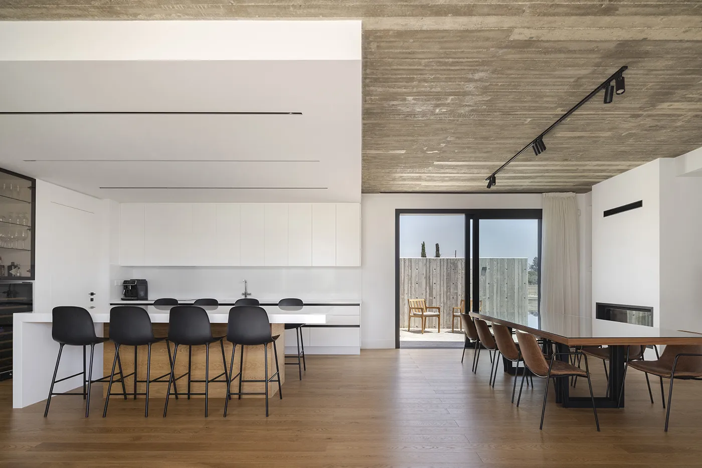 4 BR Bungalow in Koloni, Pafos photo 9