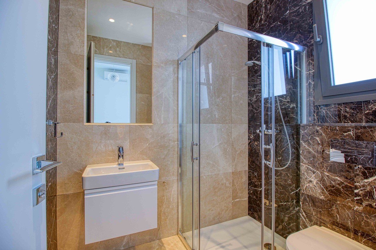 4 BR Penthouse with a private swimming pool in Potamos Germasogeias, Limassol photo 12