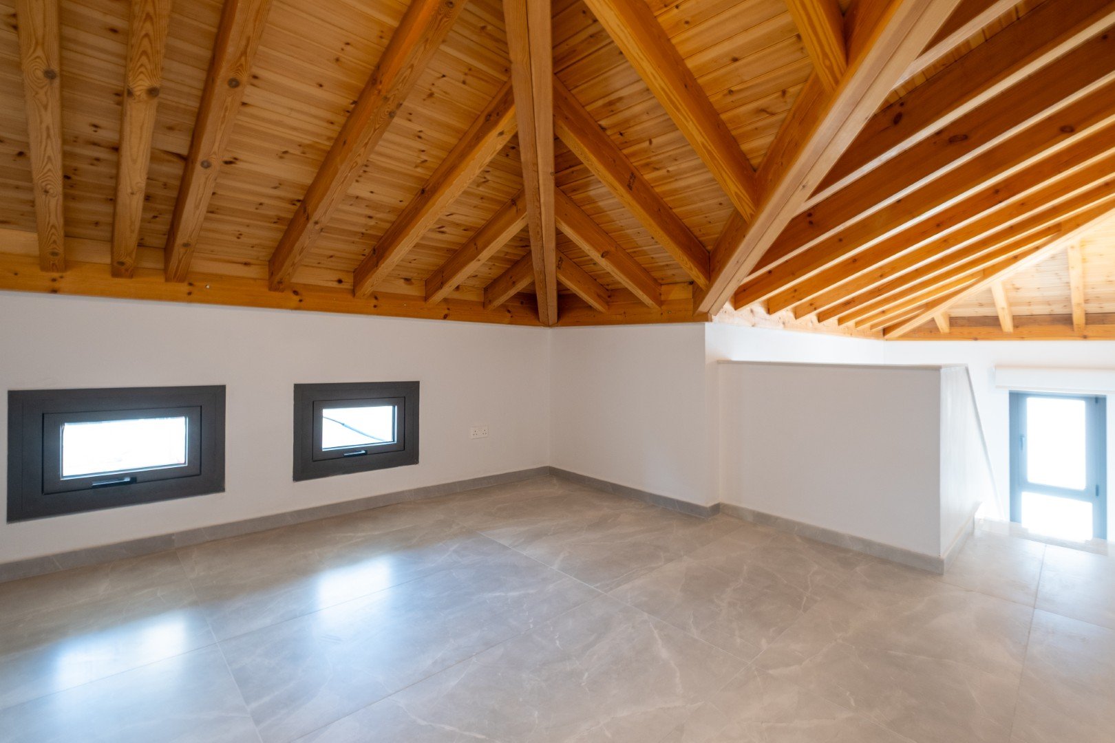 3 BR House in Tersefanou, Larnaca photo 11