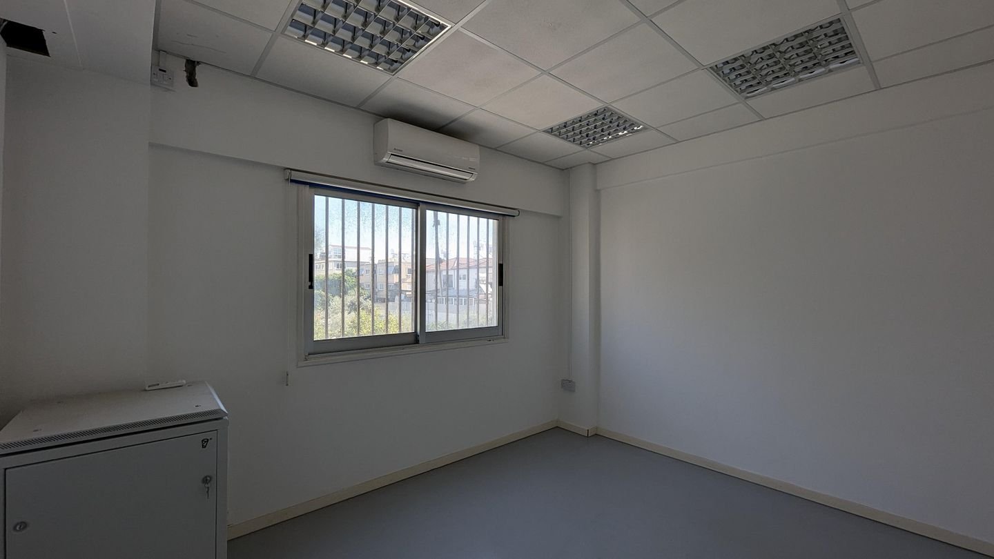 Office space in Kaimakli, Nicosia photo 11