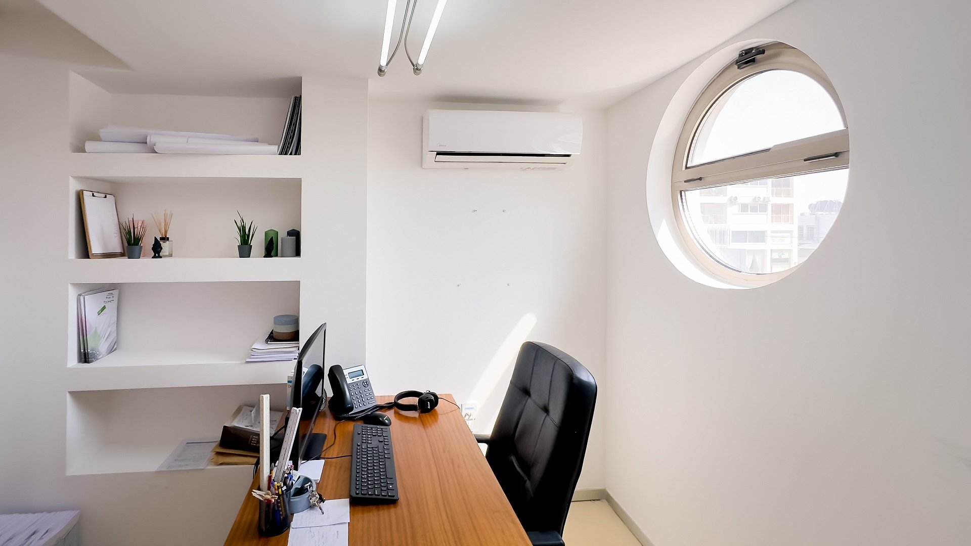 Office for sale in Aradippou, Larnaca photo 10