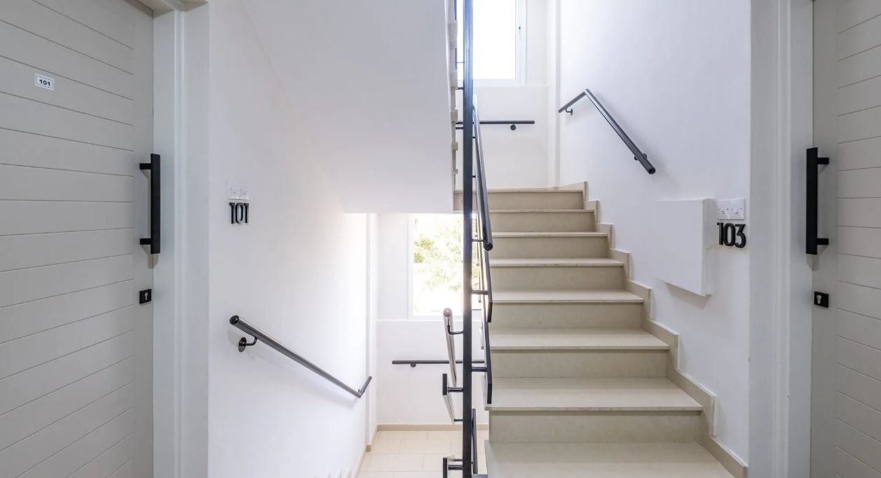 2 BR Apartment in Pervolia photo 9