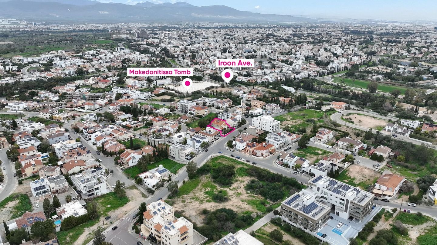 4-Bedroom Detached Villa with Pool & Loft in Egkomi, Nicosia photo 3