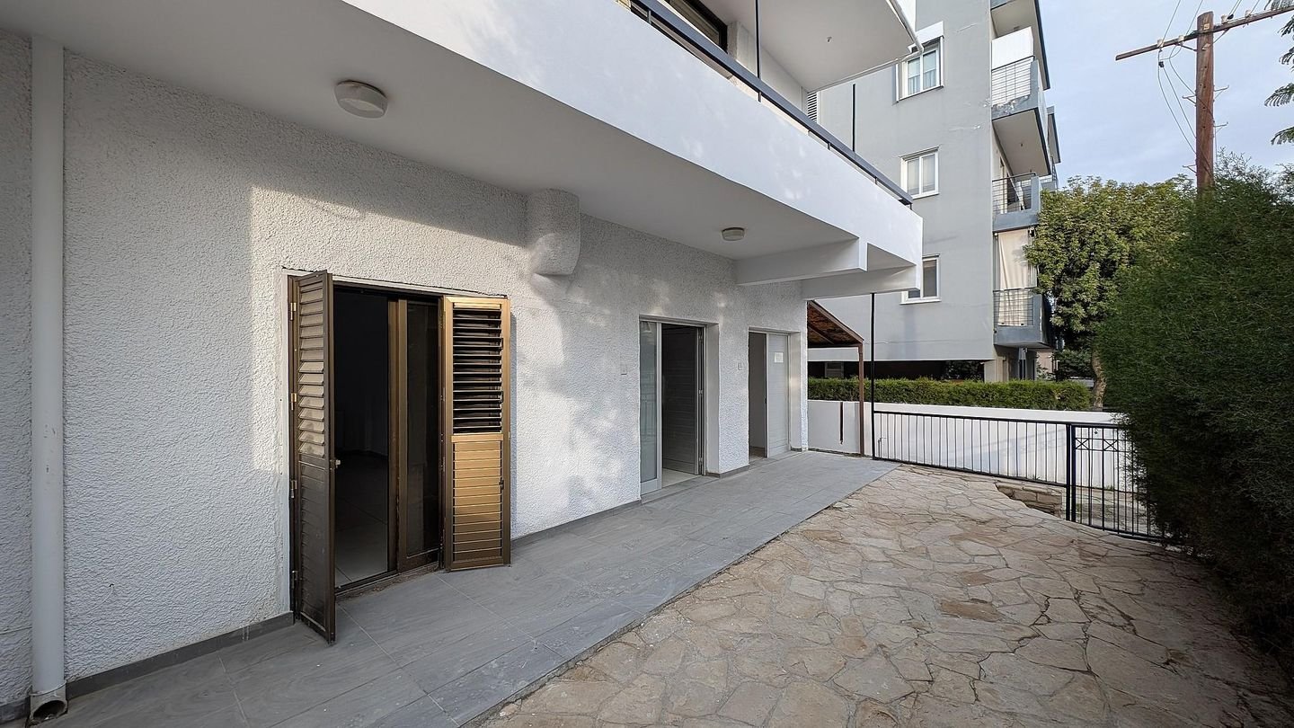 Two storey semi-detached building in Panagia, Nicosia photo 8