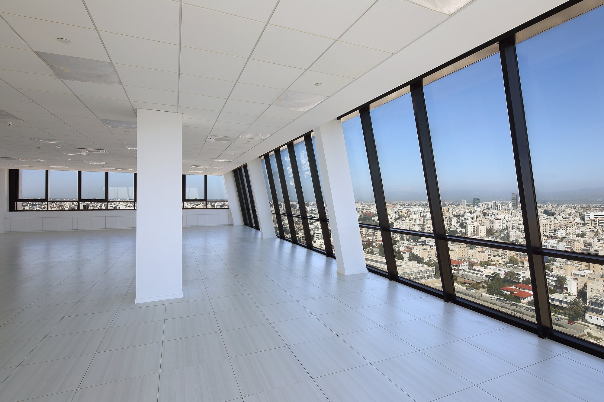 Tenth floor of the office building in Strovolos, Nicosia photo 3