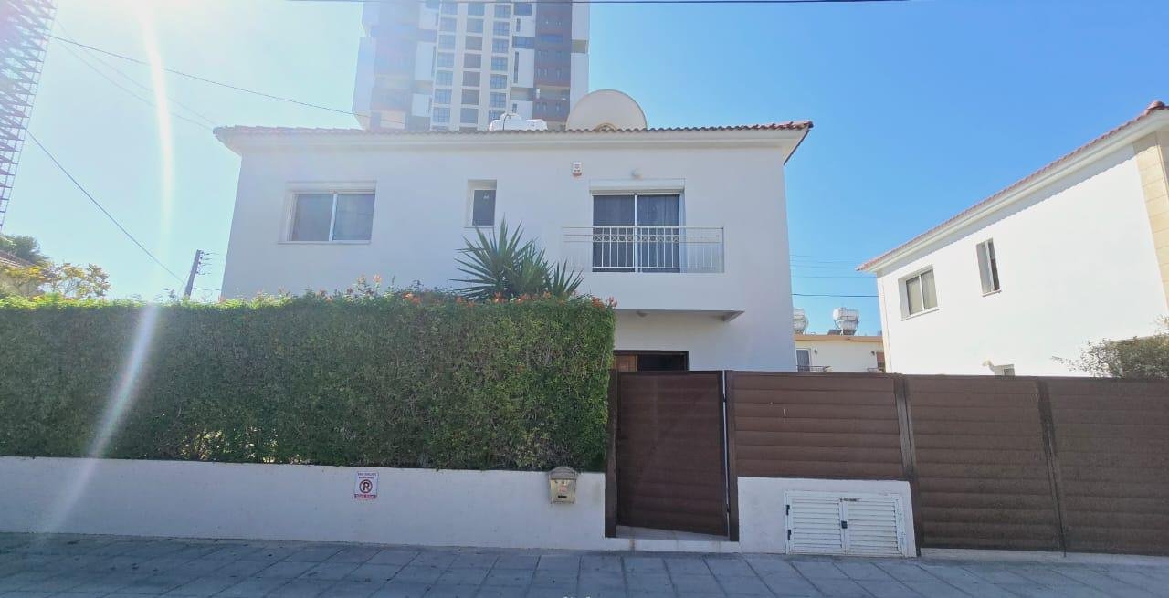 3 BR House in Germasogeia, Limassol photo 14
