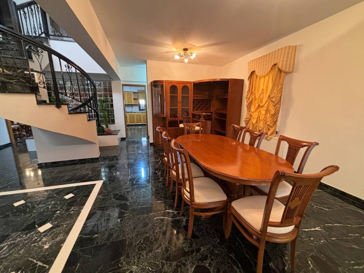 4 BR Villa in Ypsonas, Limassol photo 4