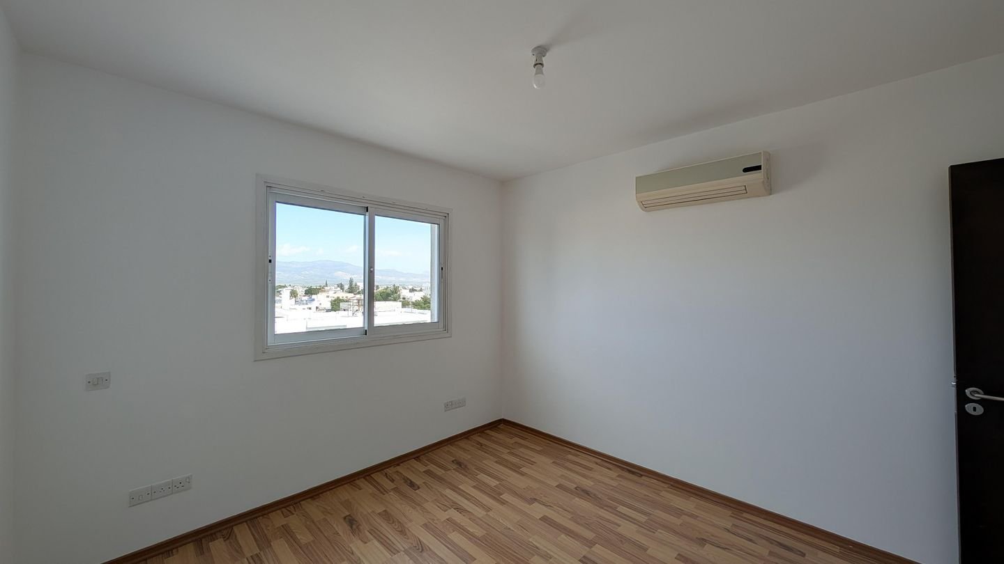 Top-Floor 2-Bedroom Apartment in Panagia, Nicosia photo 13