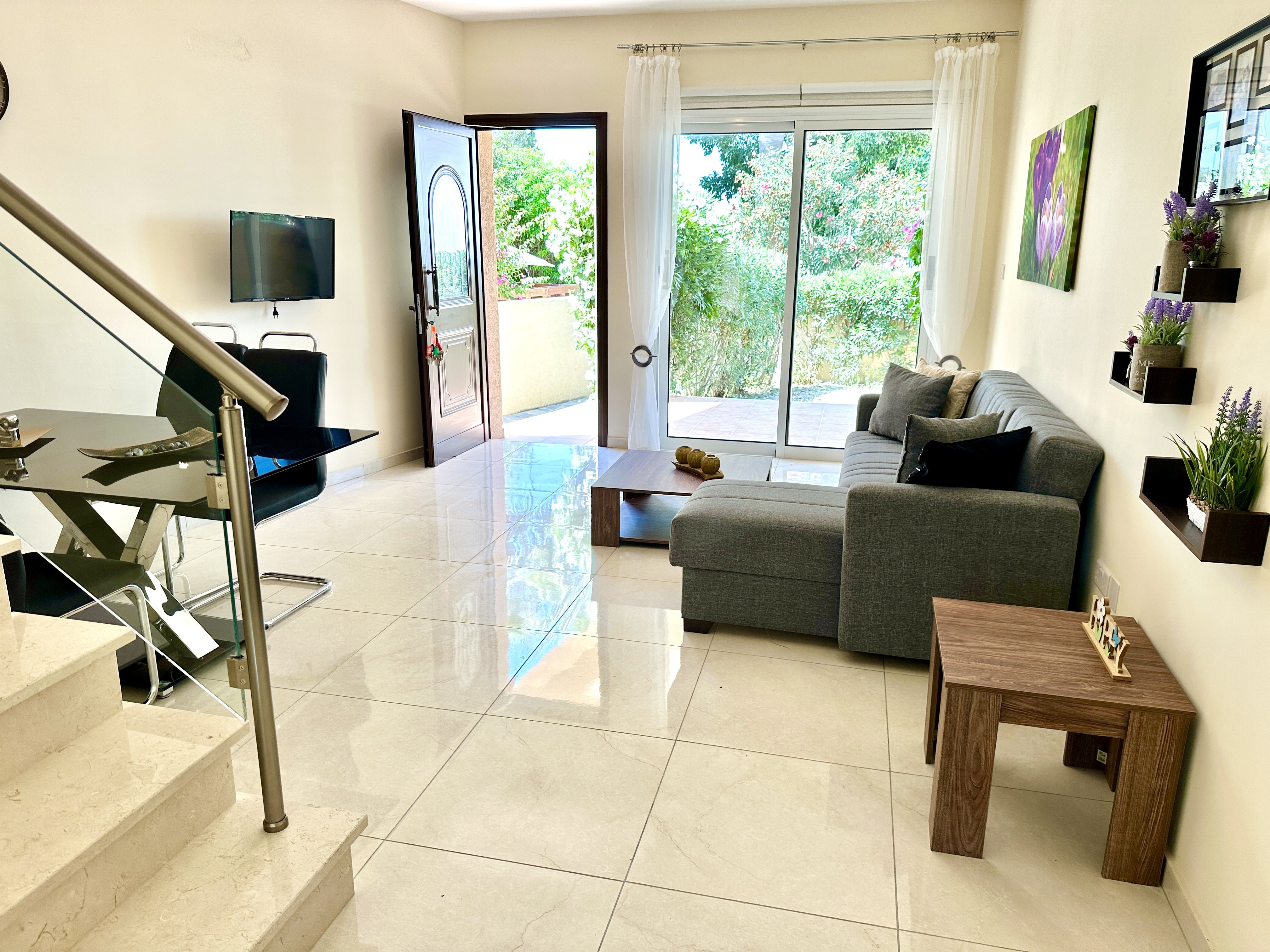 3 BR Villa in Tombs Of the Kings, Paphos photo 9