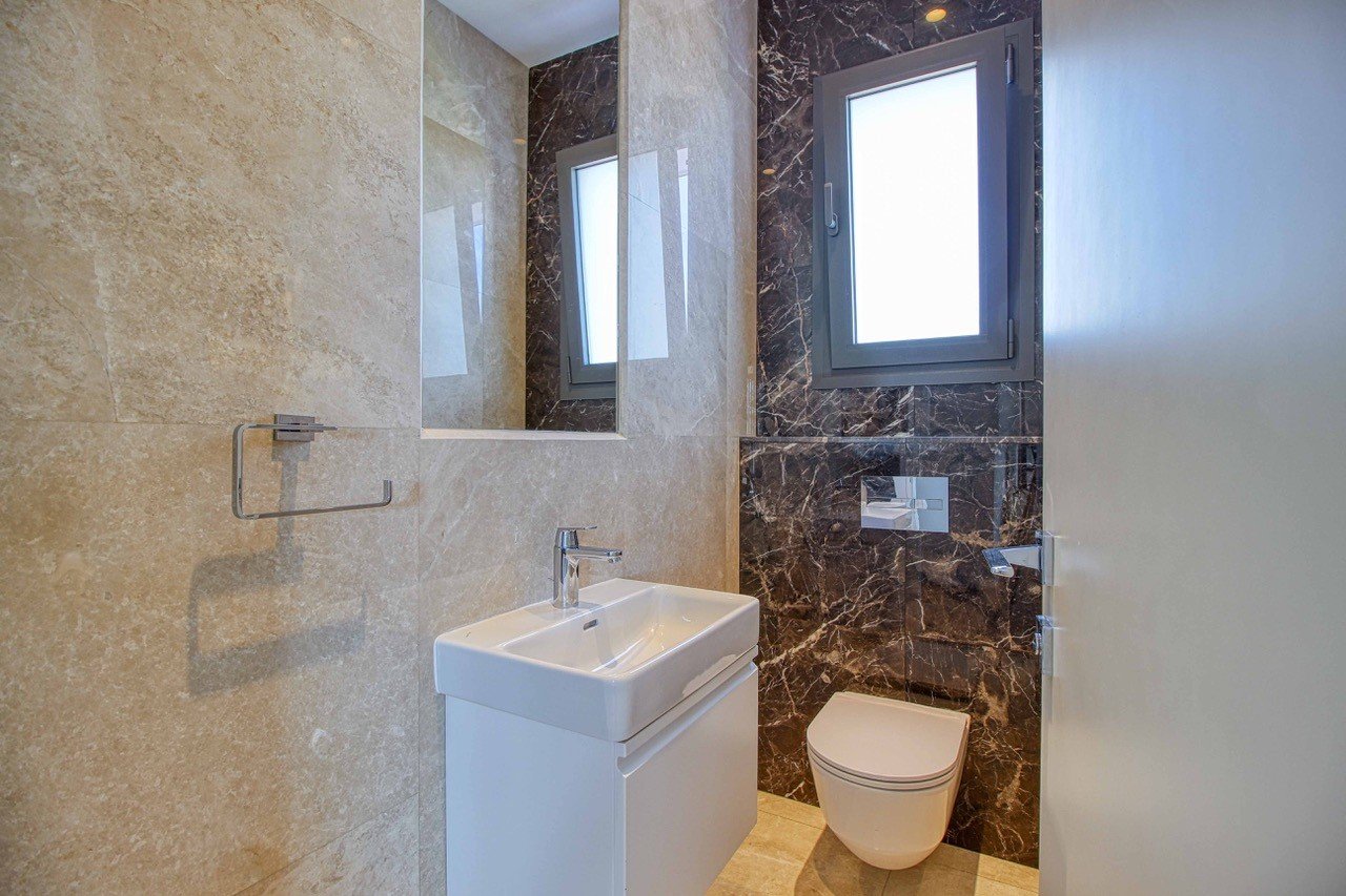 4 BR Penthouse with a private swimming pool in Potamos Germasogeias, Limassol photo 13