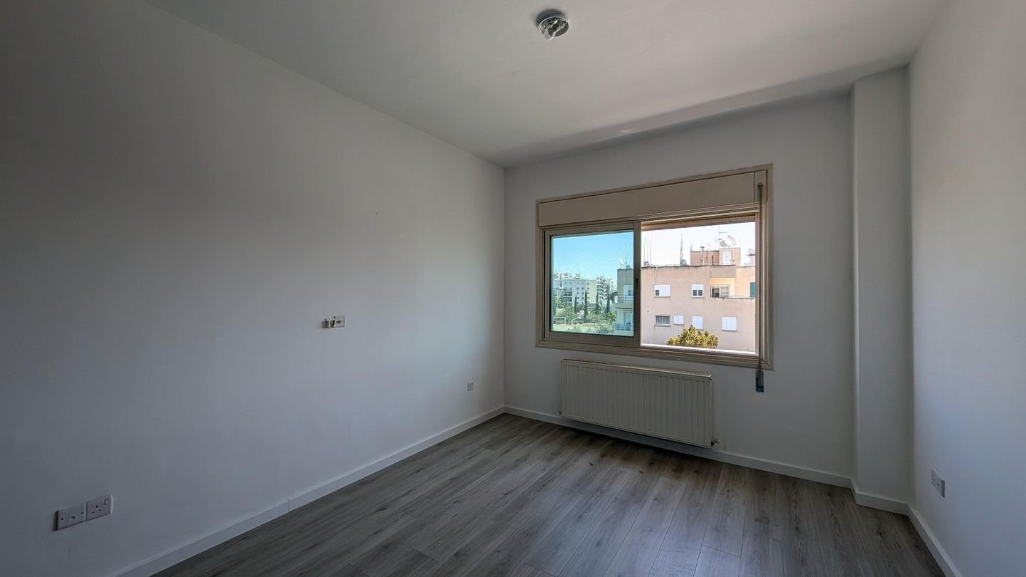 Top Floor 2-Bedroom Αpartment in Agios Dimitrios, Strovolos, Nicosia photo 18