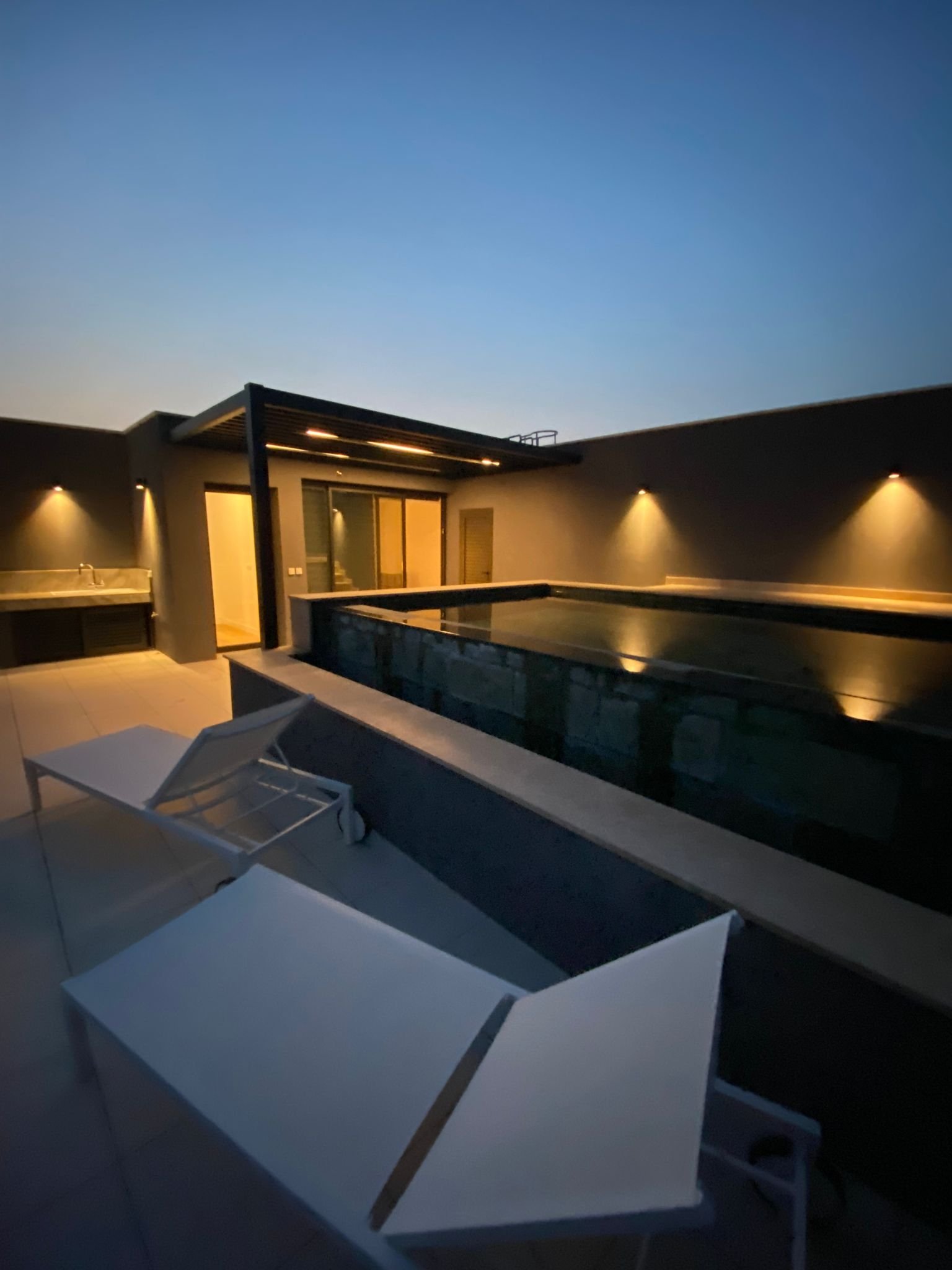 4 BR Penthouse in Potamos Germasogeias, Limassol photo 17