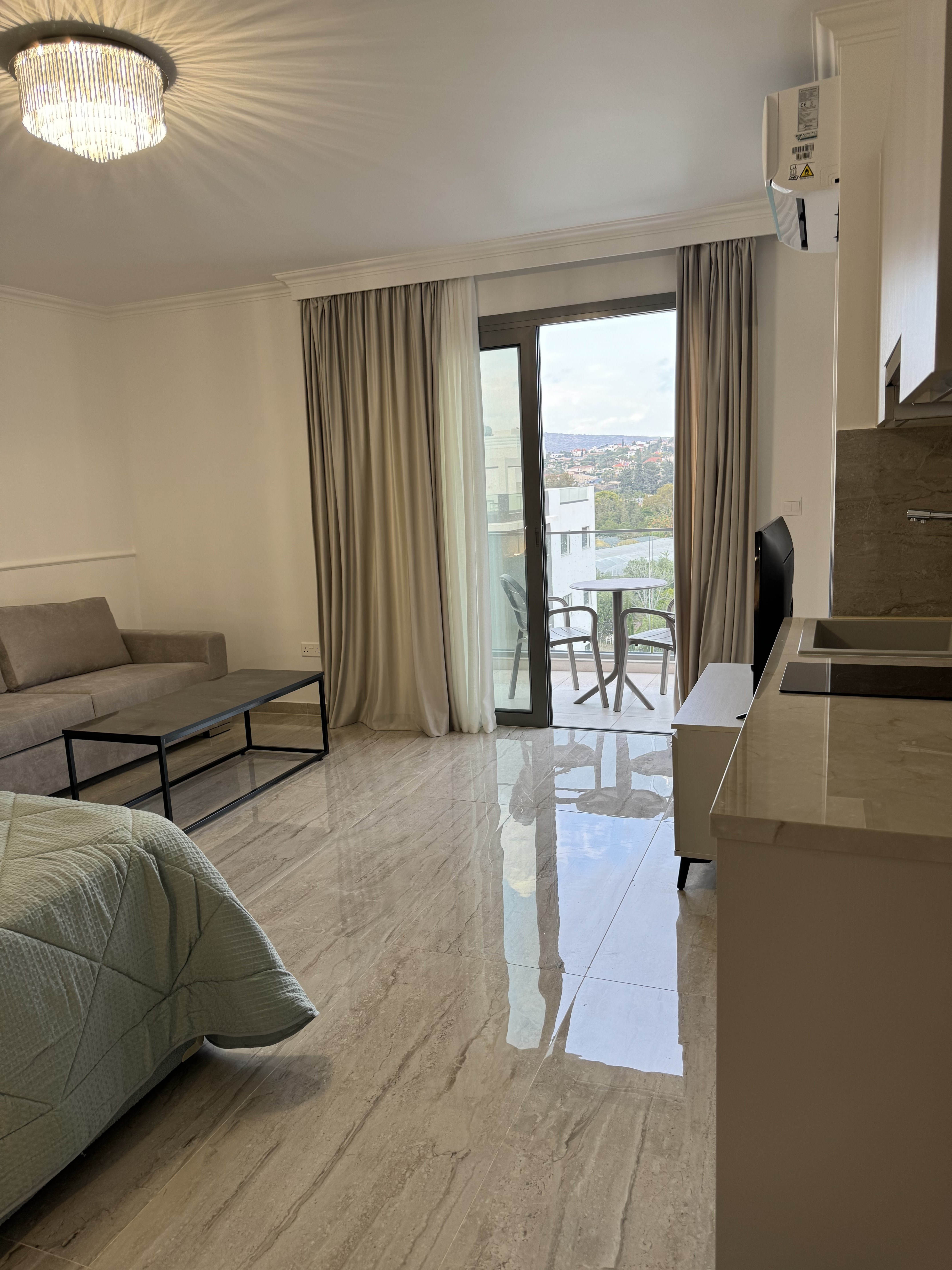 4+1 BR whole-floor Penthouse with rooftop garden in Potamos Germasogeias, Limassol photo 12