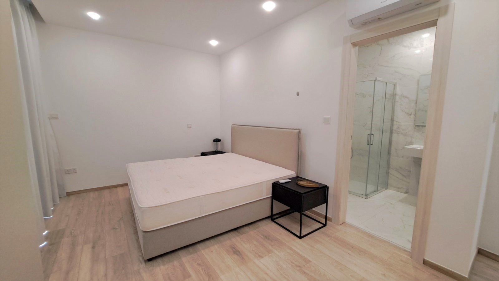 2 BR Penthouse in Germasogeia, Limassol photo 6