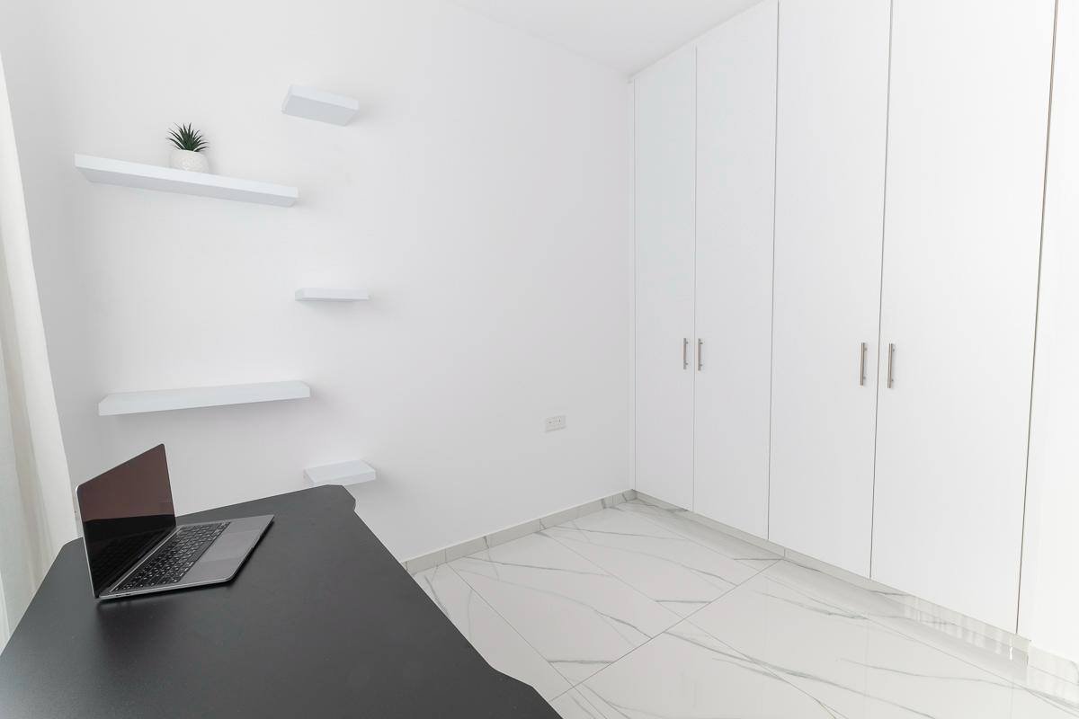 3 BR Apartment in Mesa Geitonia, Limassol photo 12