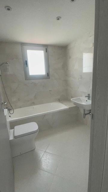 5 BR Villa in Agios Tychonas, Limassol photo 10