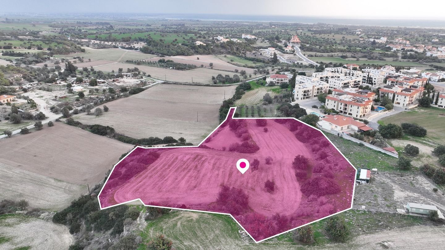 Residential field in Mazotos, Larnaca photo 4