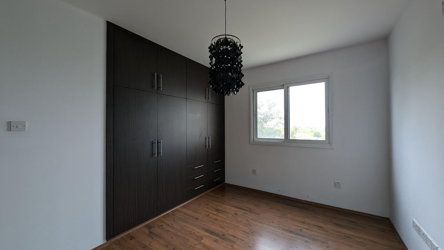 Two bedroom apartment in Tseri, Nicosia photo 12