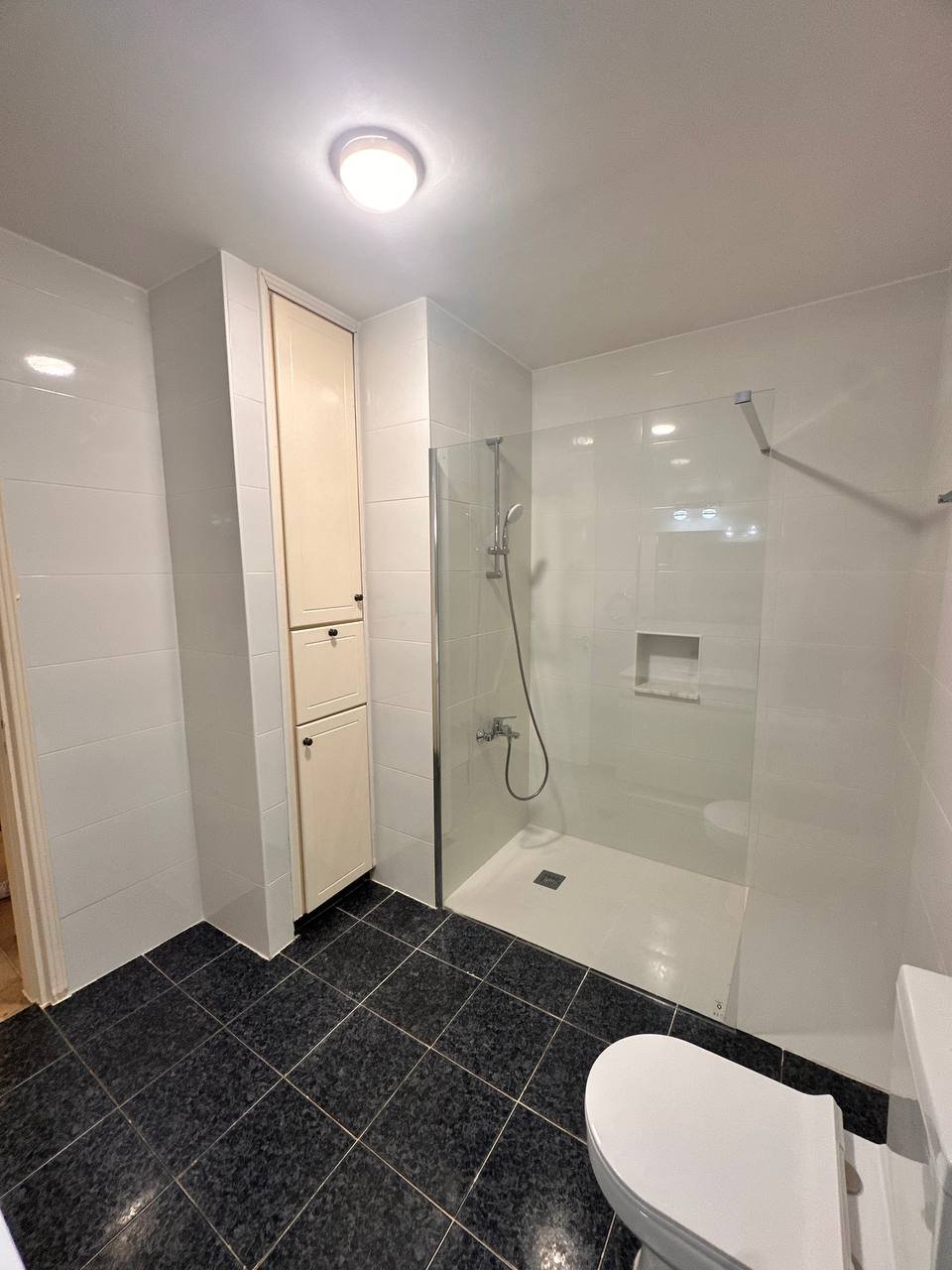 6 BR Villa in Potamos Germasogeias, Limassol photo 35