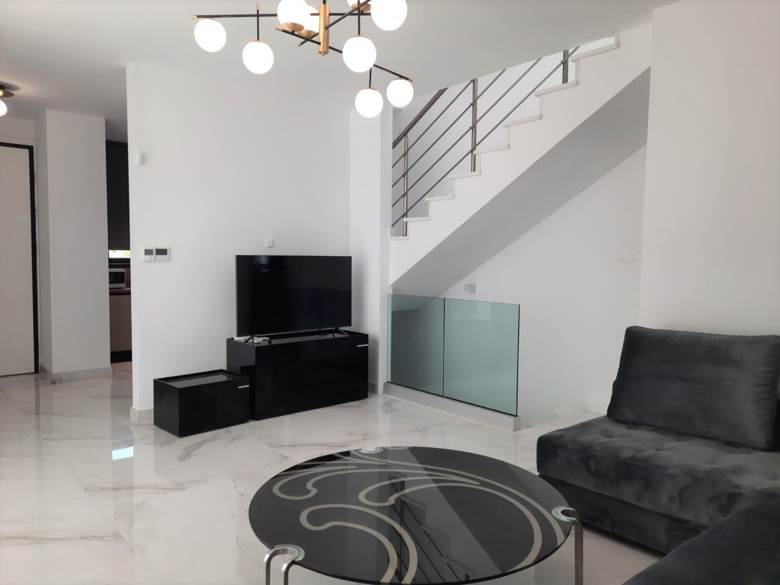 5 BR Luxury Villa in Potamos Germasogeias, Limassol photo 2