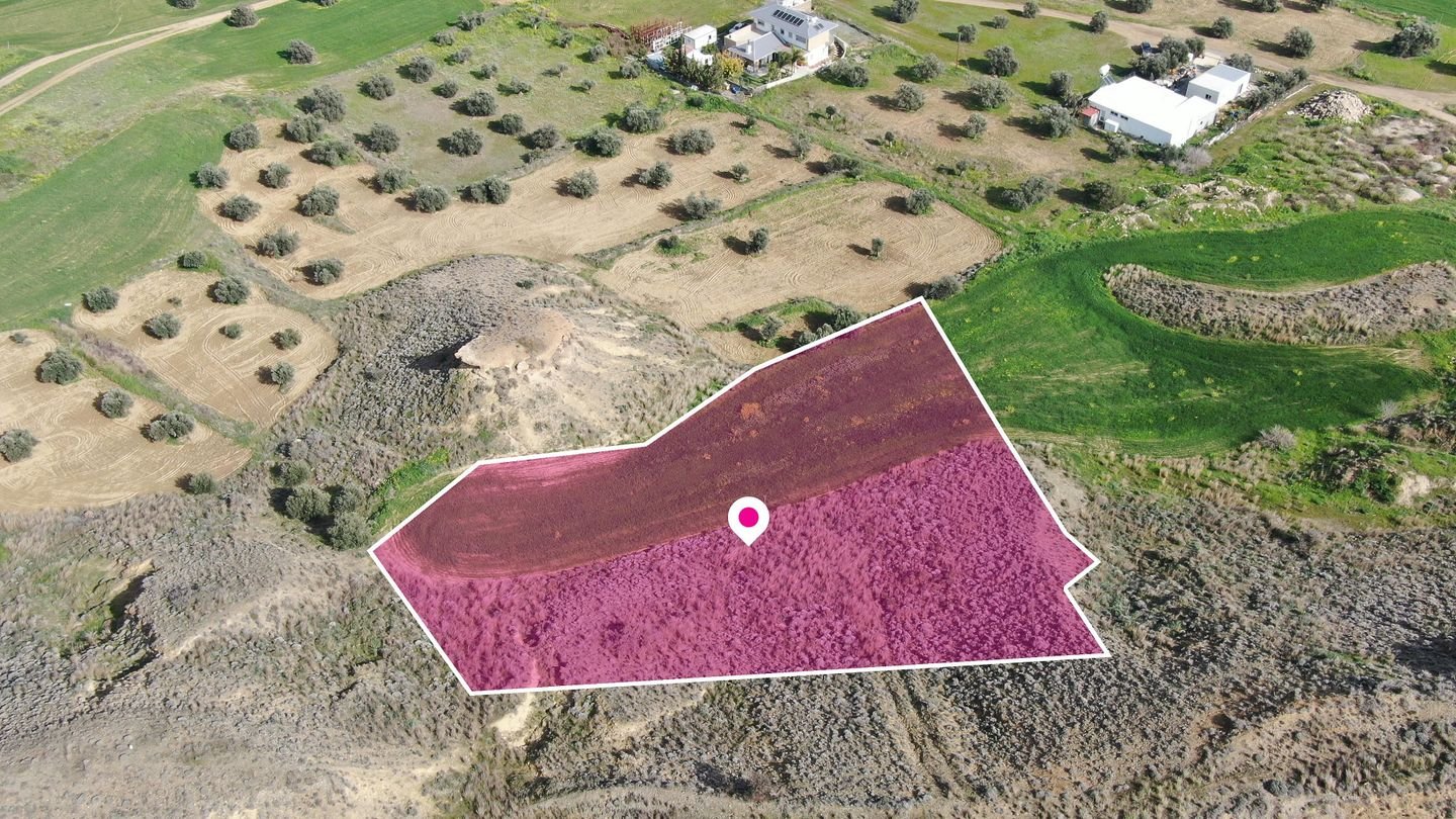Residential field located in Tseri, Nicosia. photo 2