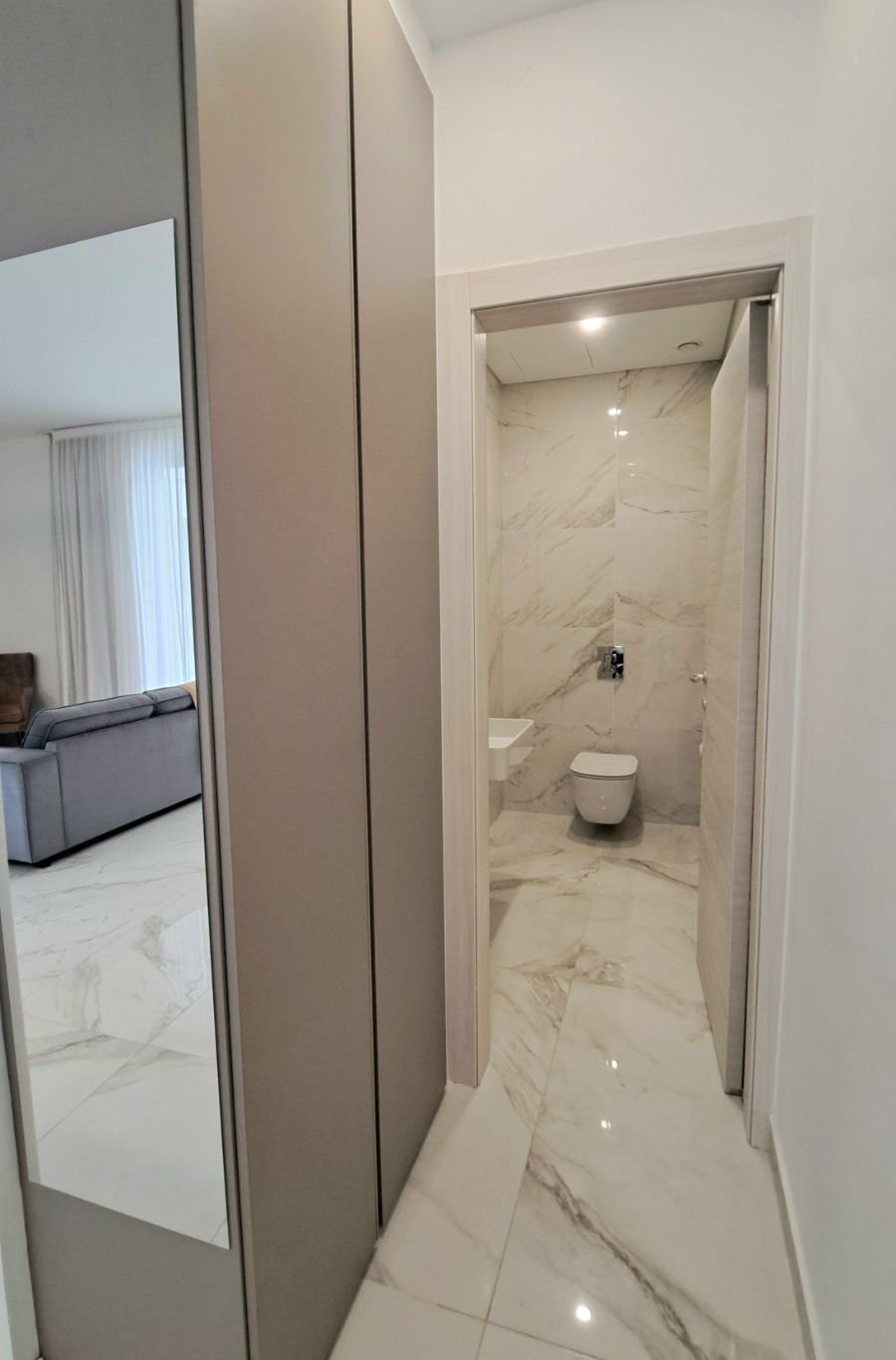 2 BR Apartment in Germasogeia, Limassol photo 14