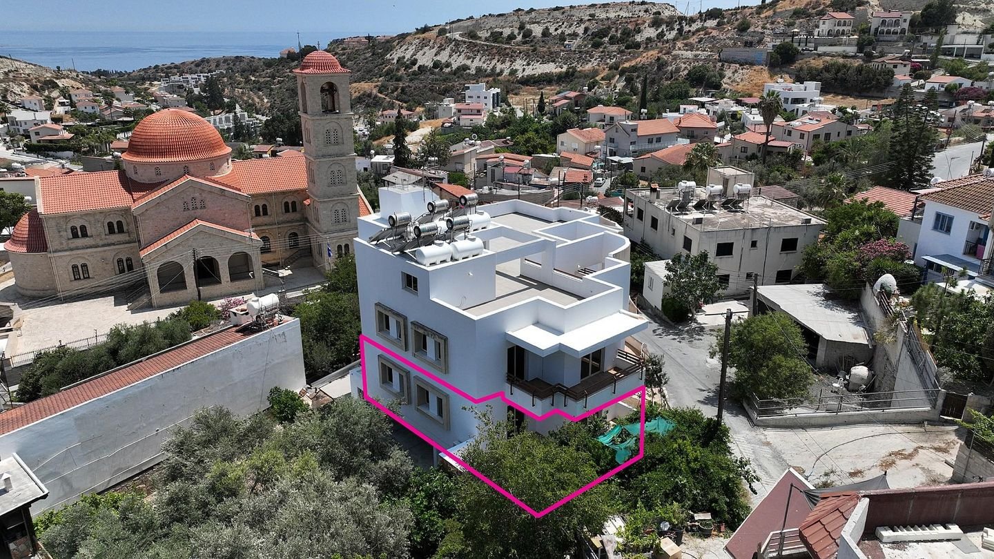 Modern 2-Bedroom Apartment, Agios Tychon, Limassol photo 2