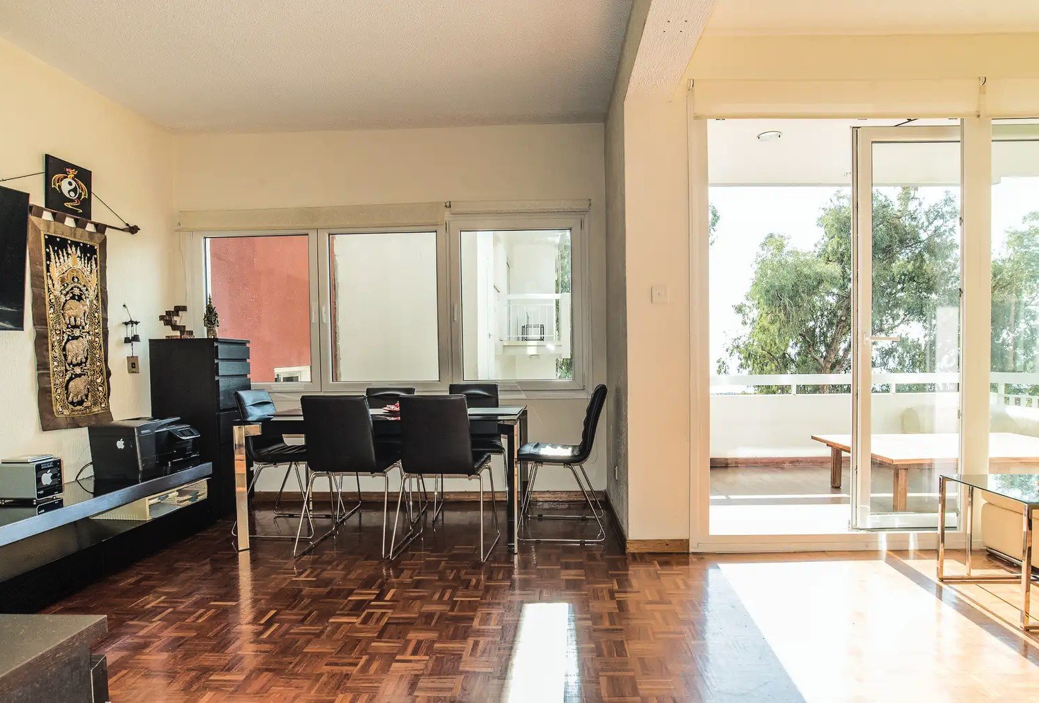 3 BR Seafront Apartment in Agios Tychonas, Limassol photo 4