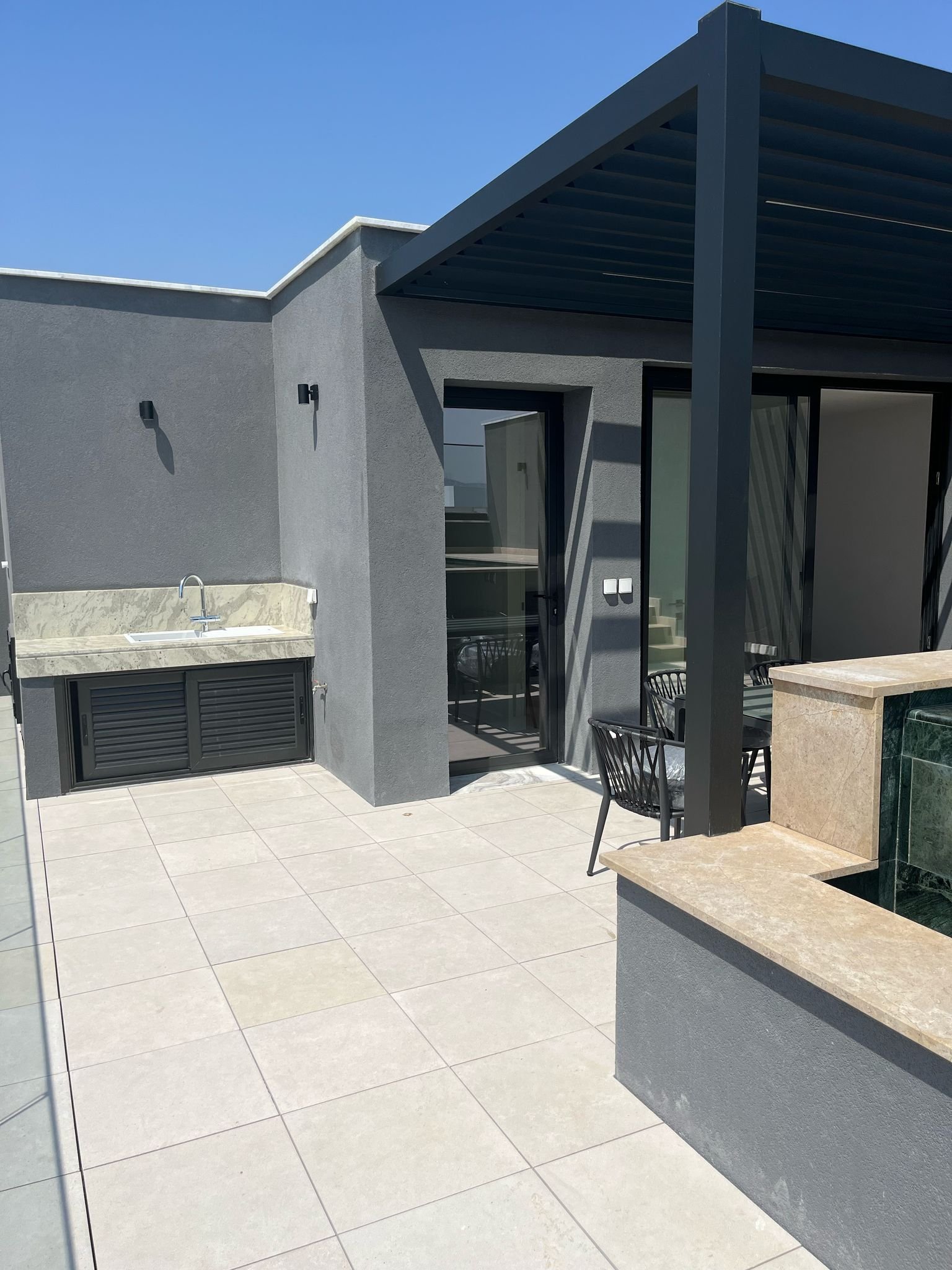 4 BR Penthouse in Potamos Germasogeias, Limassol photo 23