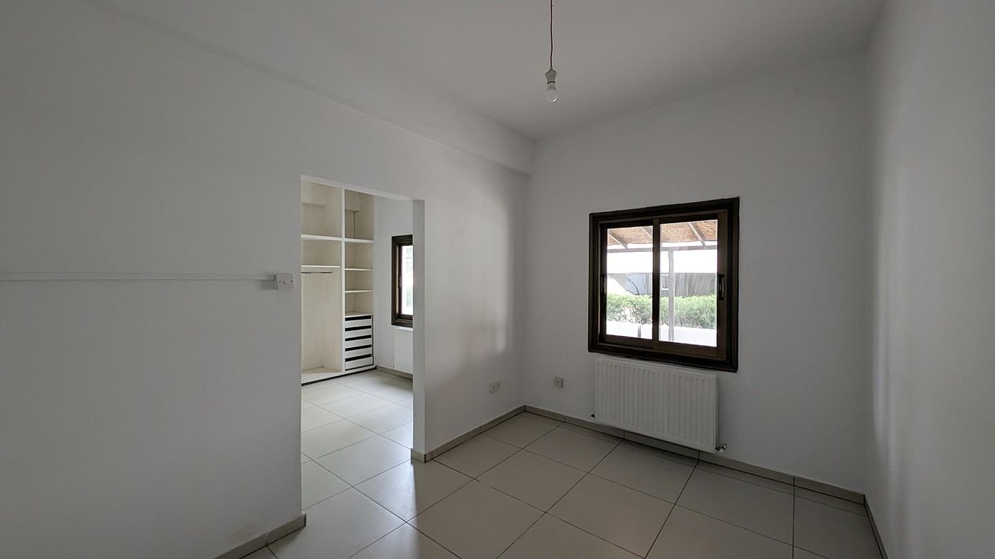 Two storey semi-detached building in Panagia, Nicosia photo 17