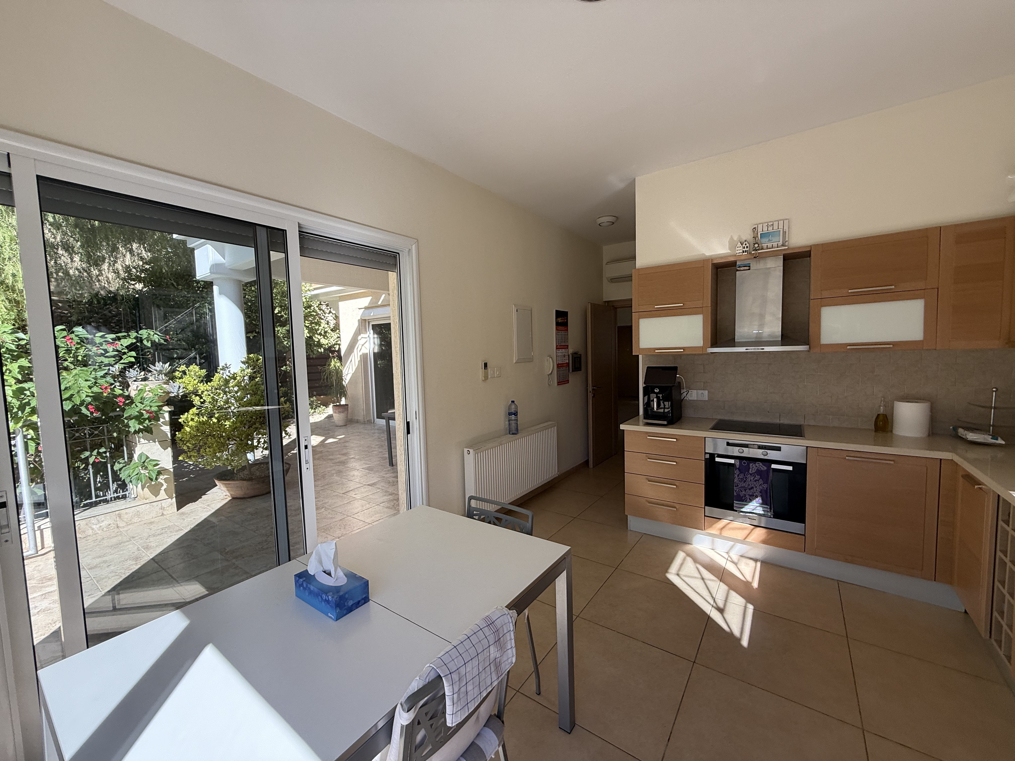 4 BR House in Mouttagiaka, Limassol photo 6