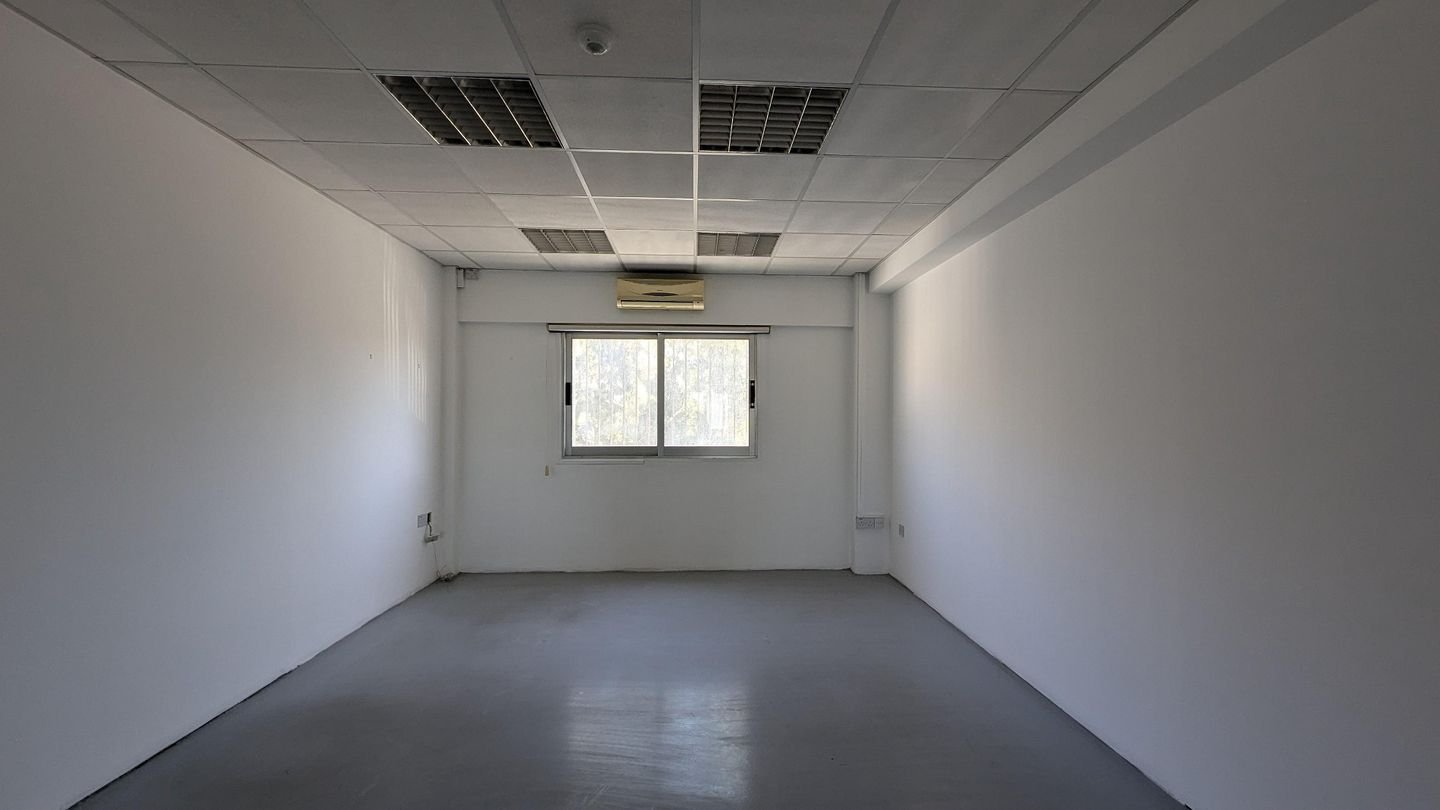 Office space in Kaimakli, Nicosia photo 24