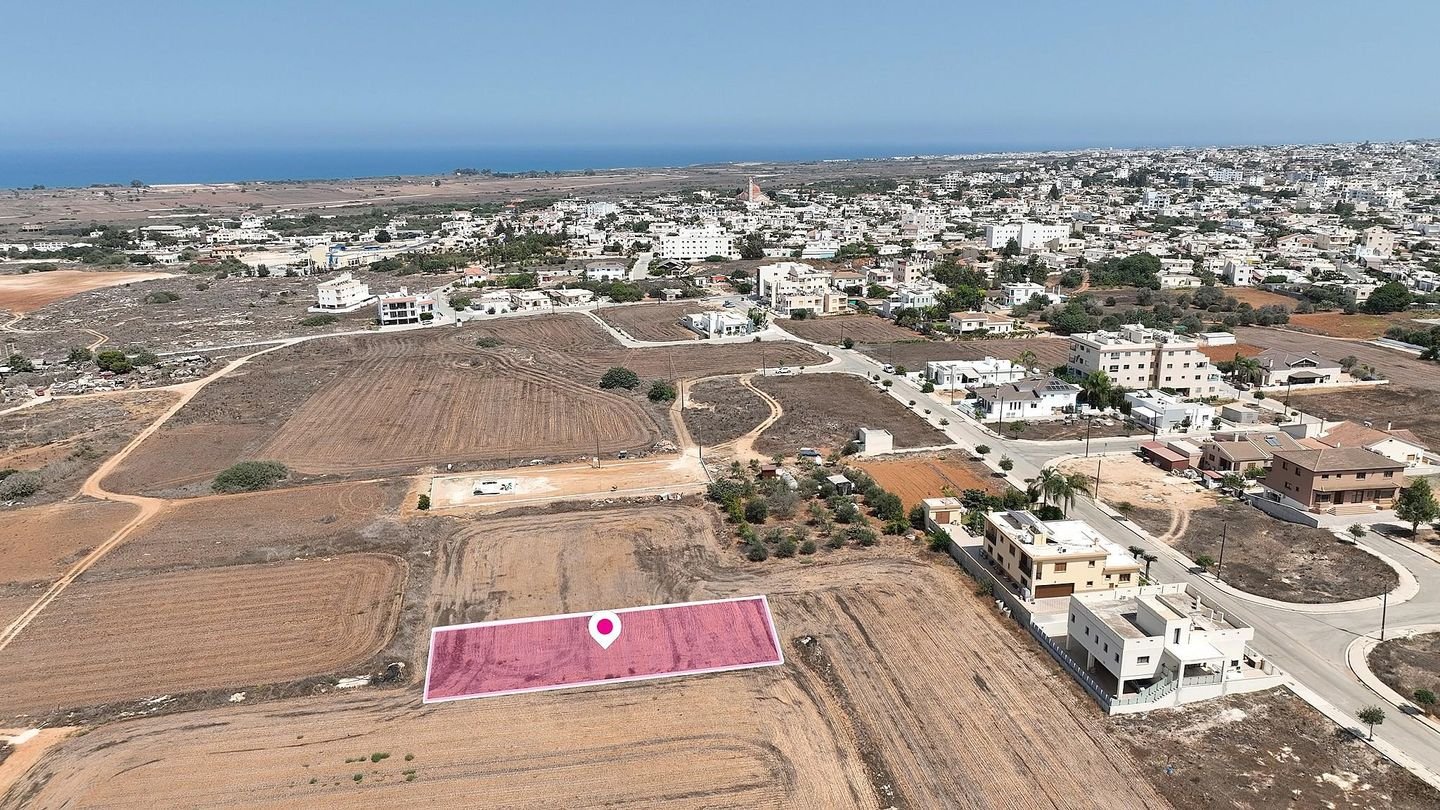(Share) Residential Field in in Deryneia, Ammochostos photo 1