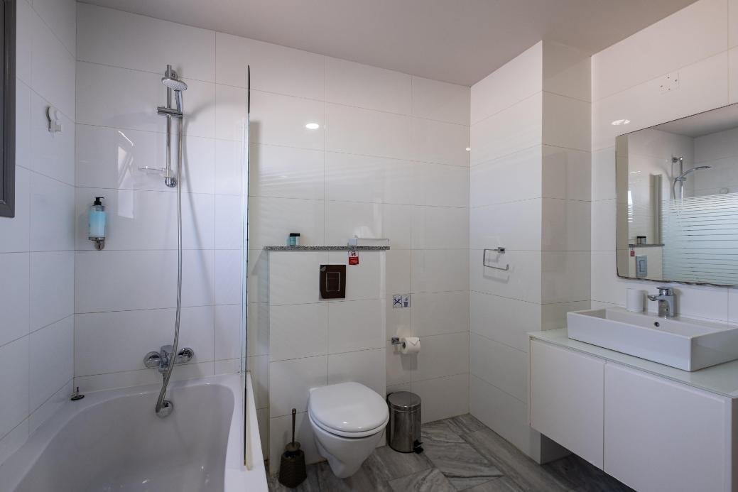 1-bedroom apartment in Latchi, Paphos photo 8