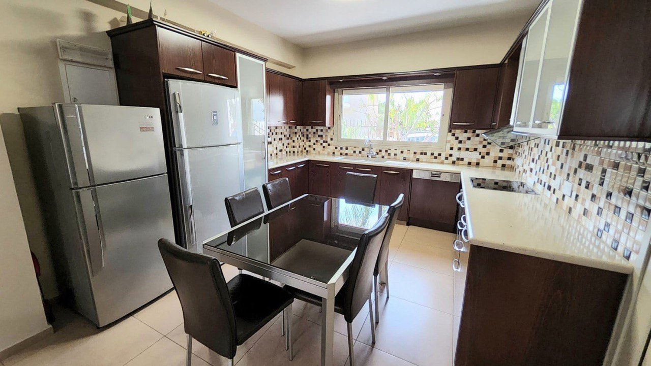 4 BR House in Anthoupoli, Limassol photo 11