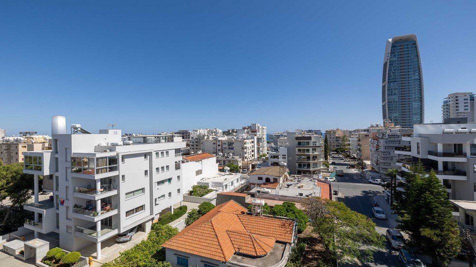 2 BR Penthouse in Neapolis, Limassol photo 14