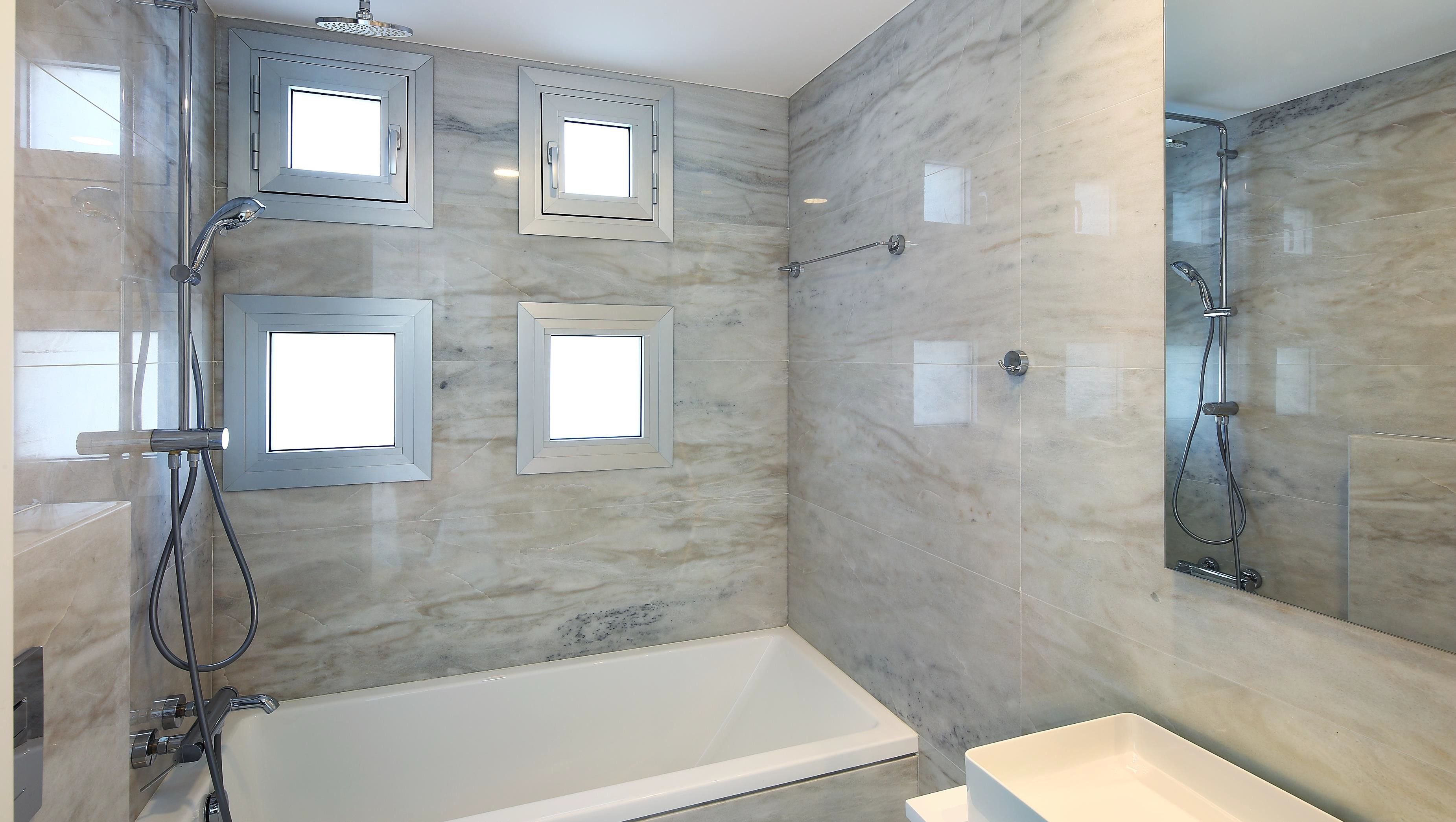 3 BR Apartment in Limassol photo 12