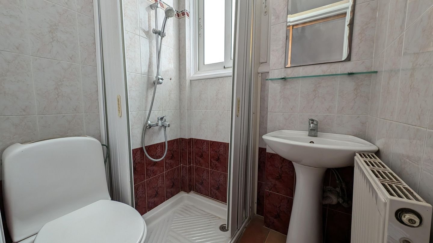 Three-storey building, located in Kaimakli, Nicosia photo 21