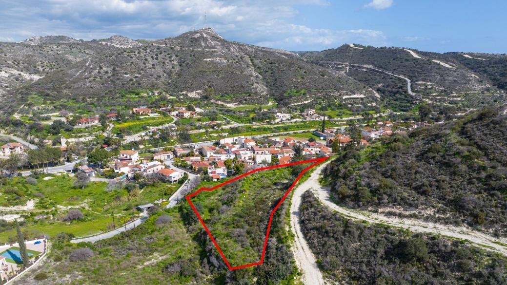 Residential field in Kalavasos, Larnaca photo 4