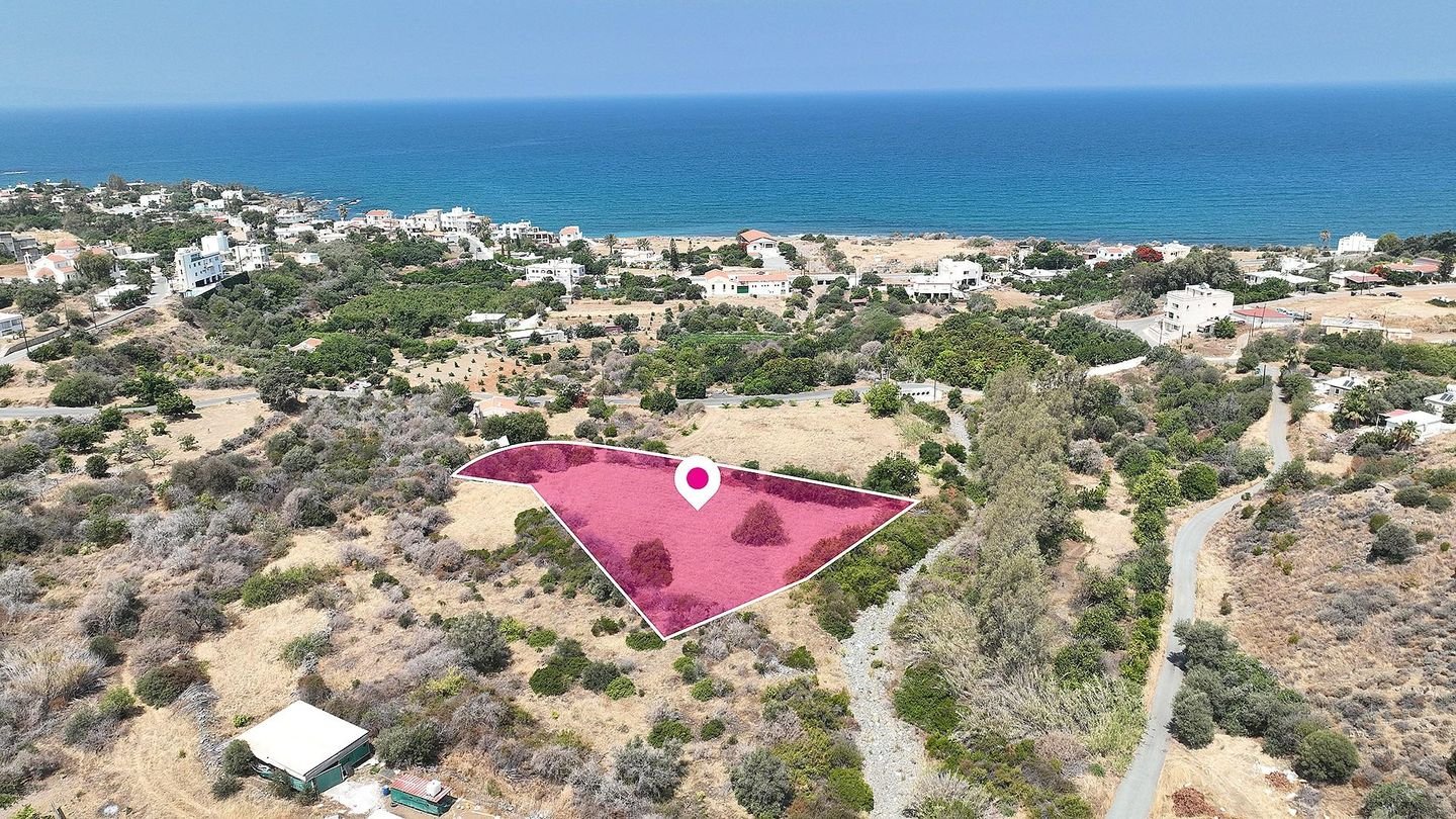 Residential Field in Pomos, Paphos. photo 1