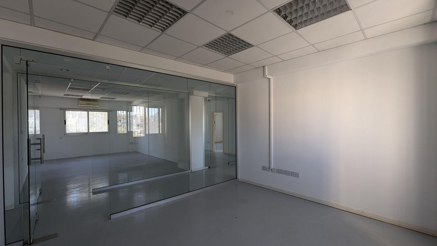 Office space in Kaimakli, Nicosia photo 18