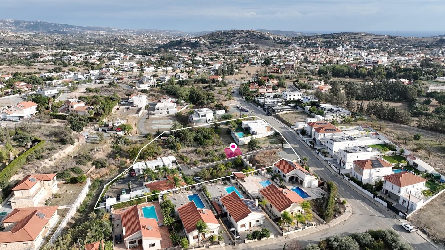 Distributed share of a Residential Field in Parekklisia, Limassol photo 3
