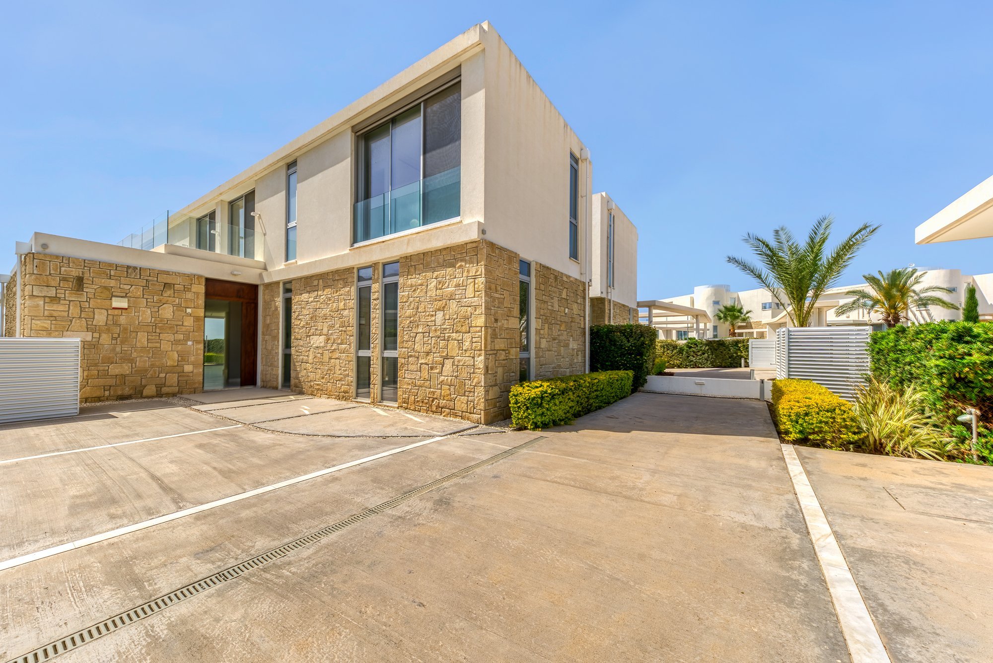5 BR Luxury Villa in Pegeia, Paphos photo 24
