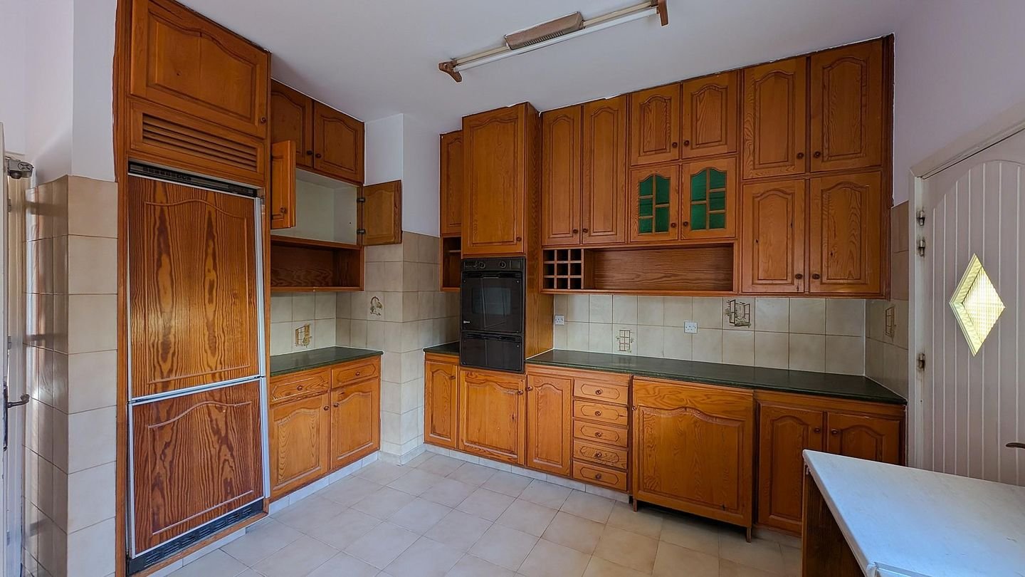 Three storey building in Agios Nikolaos, Larnaca photo 17