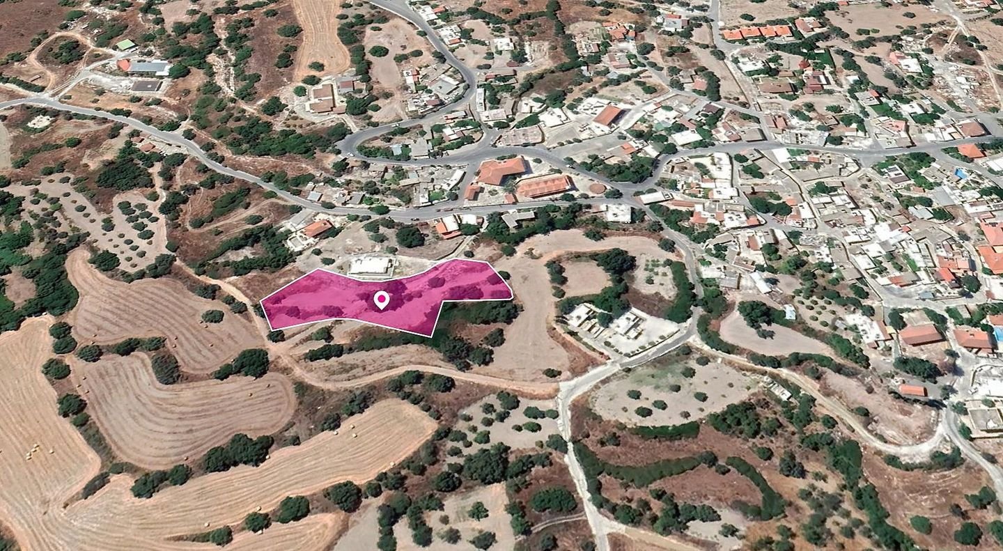 Residential field in Peristerona, Paphos photo 2