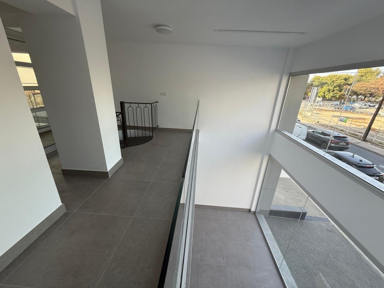 Shop + mezzanine in Katholiki, Limassol photo 2