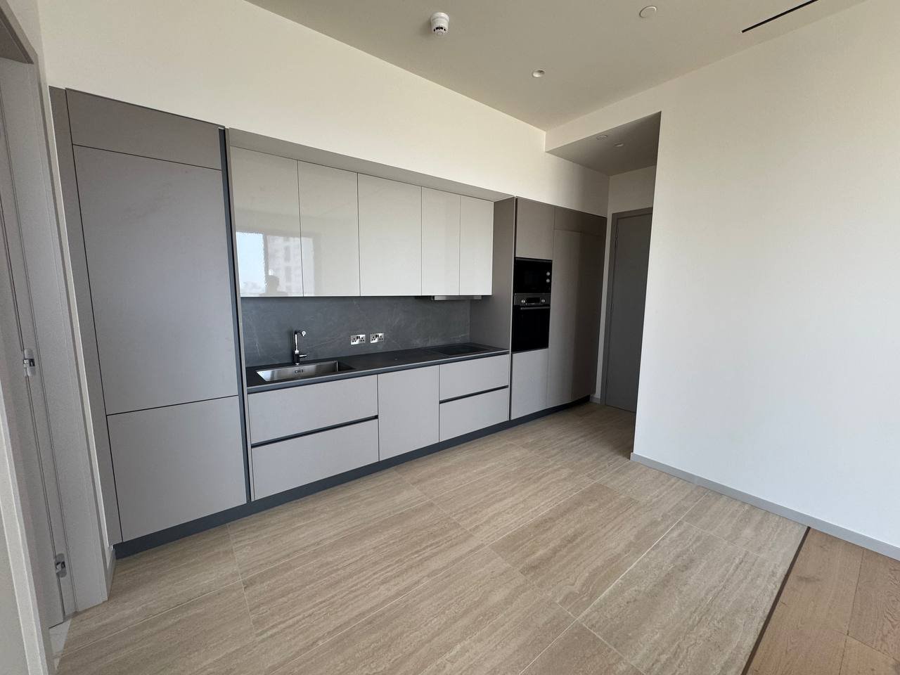 1 BR Apartment in Potamos Germasogeias, Limassol photo 1