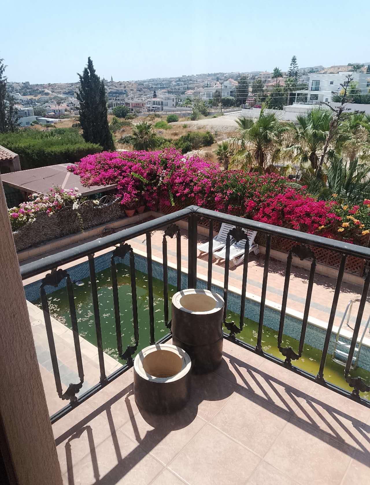 4 BR Villa in Mouttagiaka, Limassol photo 16